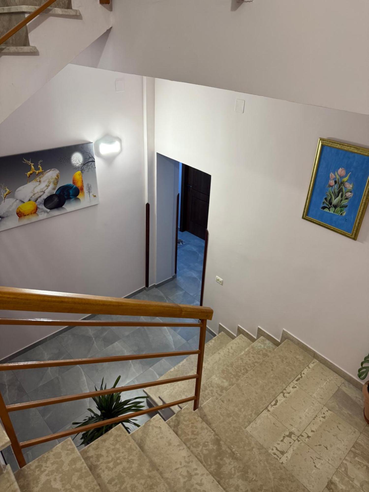 --Hotel Deal-- Rooms With Castle View Krujë المظهر الخارجي الصورة