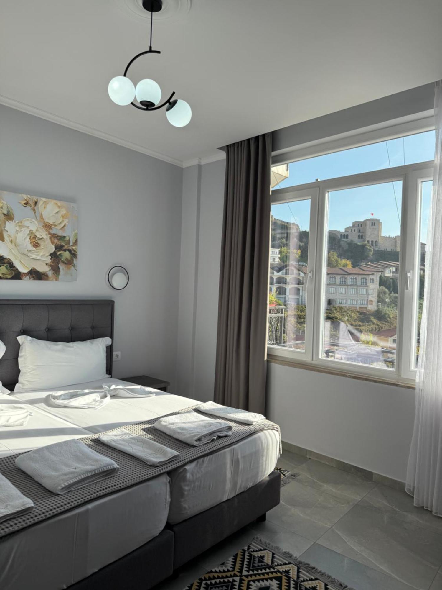 --Hotel Deal-- Rooms With Castle View Krujë المظهر الخارجي الصورة